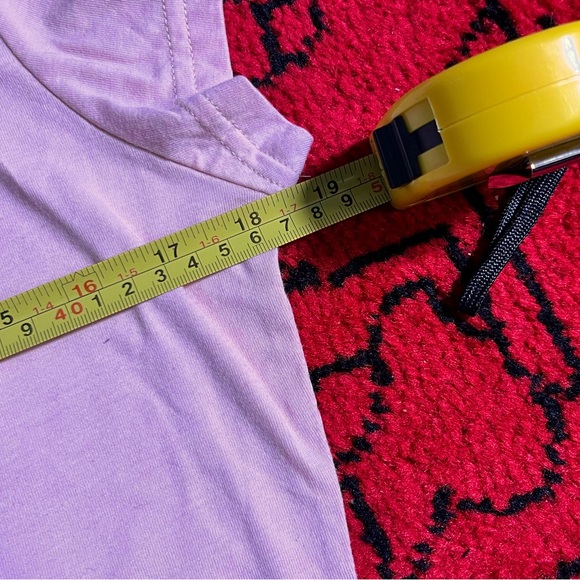 Guess Tshirt with sequins - Picture 3 of 6